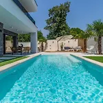Villa Superb Design Medulin