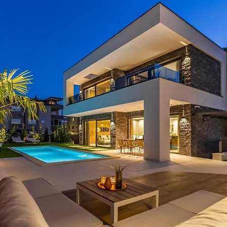 Superb Design *