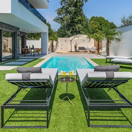 Superb Design * メドゥリン