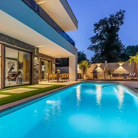 Superb Design *