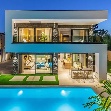 Superb Design Villa Medulin